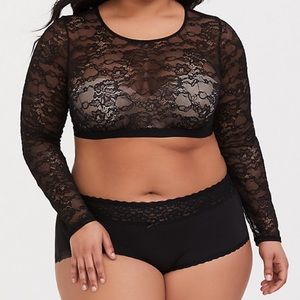 NWT Black lace long sleeve crop top